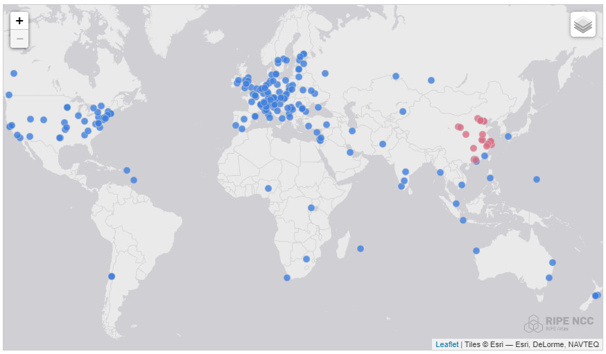 Picture showing mapping of RIPE Atlas probes to CloudFront Global (blue) and CloudFront China (red) points of presence locations due to Route 53 Geolocation routing