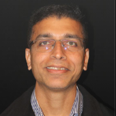 Nikunj Vaidya Headshot1.png