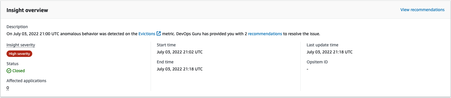 The graph shows the metric: count of ElastiCache evictions plotted for the time period Jul 3, 20:35 to Jul 3, 21:35 UTC. A highlighted section shows that the evictions increased to a peak of 2500 between 21:00 and 21:08. Outside of this interval the evictions are below 500.