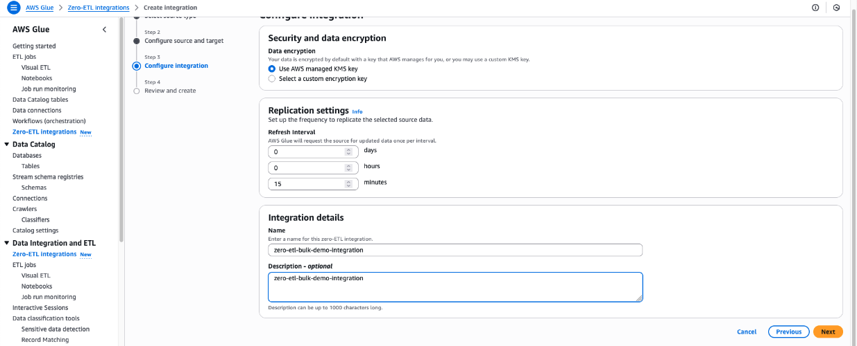 AWS Glue Zero-ETL configuration interface displaying AWS-managed KMS encryption, customizable replication timing, and integration naming