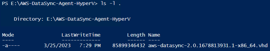 Illustration of the command line displays the length of the VHD file in bytes.