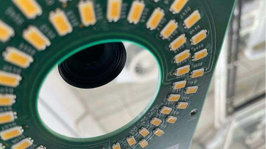 Camera setup in the pill-dispensing machine