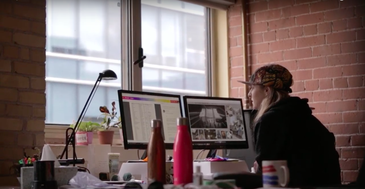 Tangent studio editor at desk