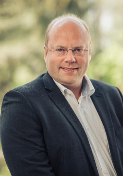 Dr. Renè Holschuh